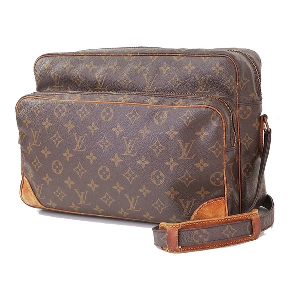 Louis Vuitton Men's Brown Monogram Messenger Bag - Picture 2 of 16